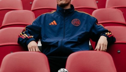 华体会体育APP下载-本轮荷甲替补出战！富安健洋伤缺484天之后重返赛场